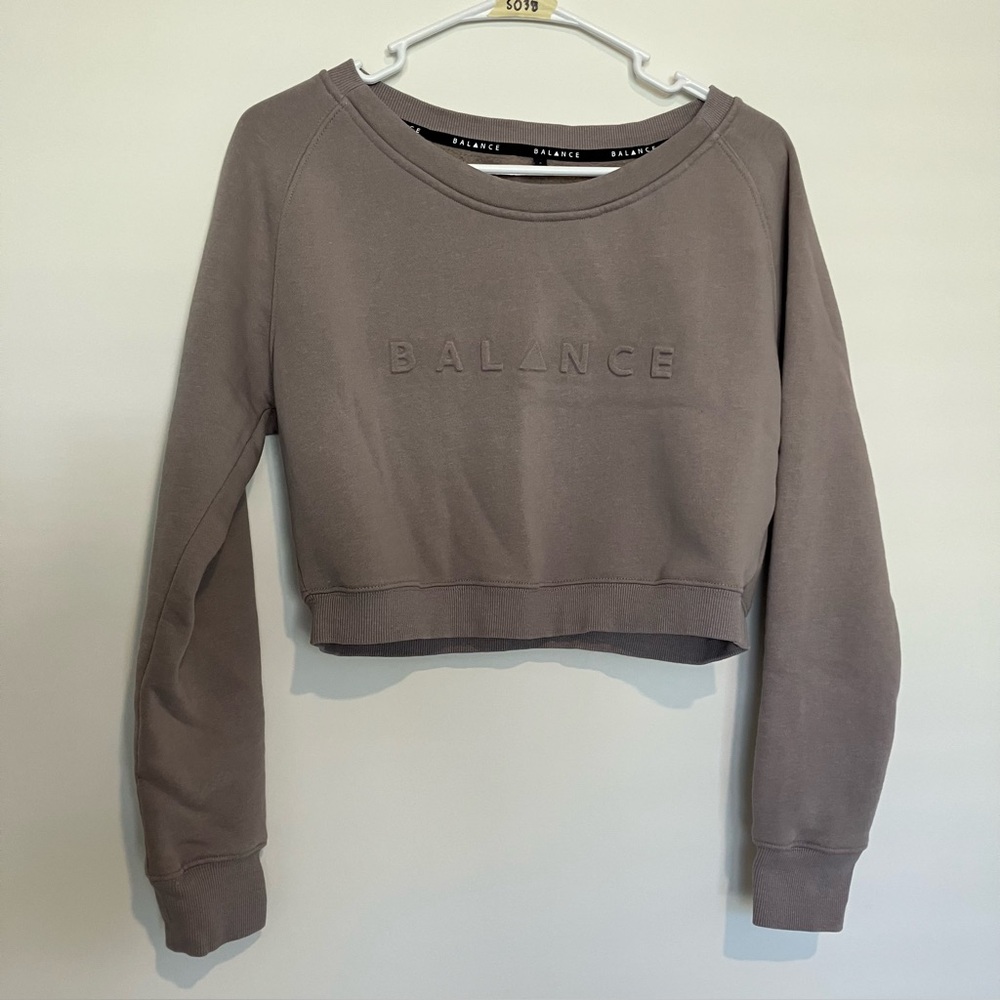 Balance Athletica Women's Taupe Cropped Sweatshirt Small